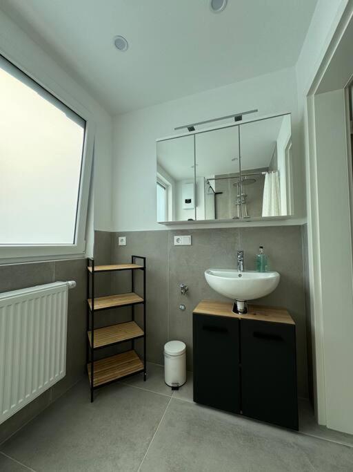 Appartamento Quartier Ht13 Rheinblick Coblenza Esterno foto